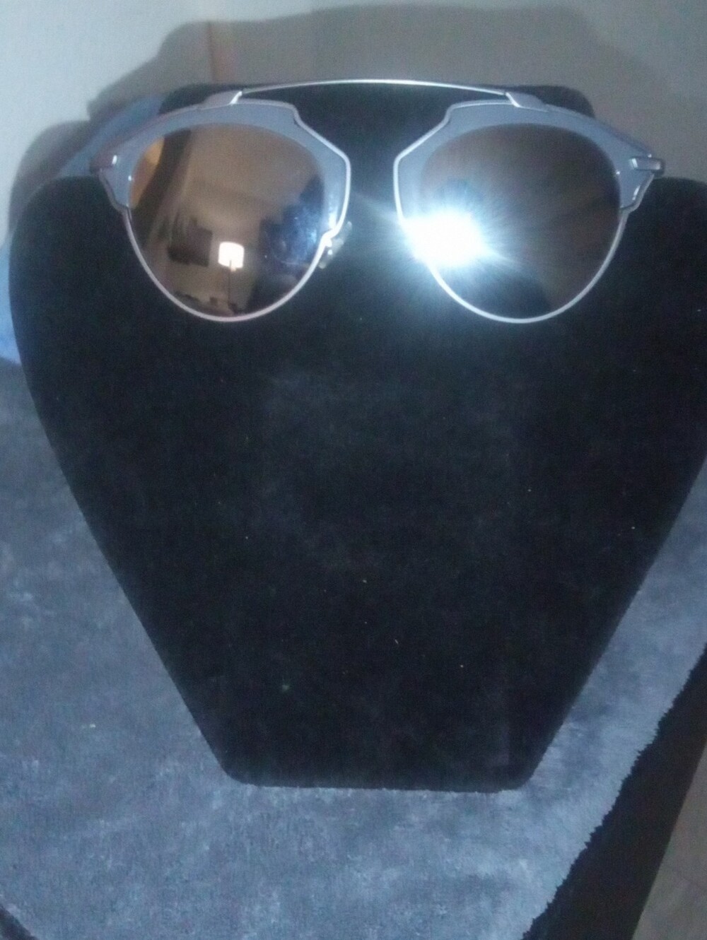 Authentic Dior Men’s Black Frame Blue Lens Sunglasses with Green Nose Pads
